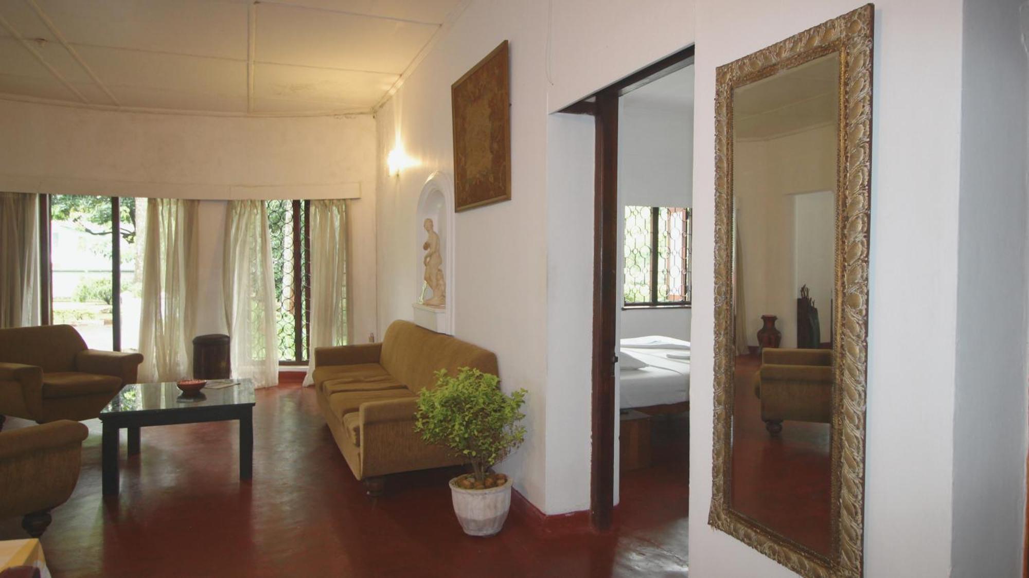Kandy Boutique Villa By Fortuna Bungalows Exterior photo