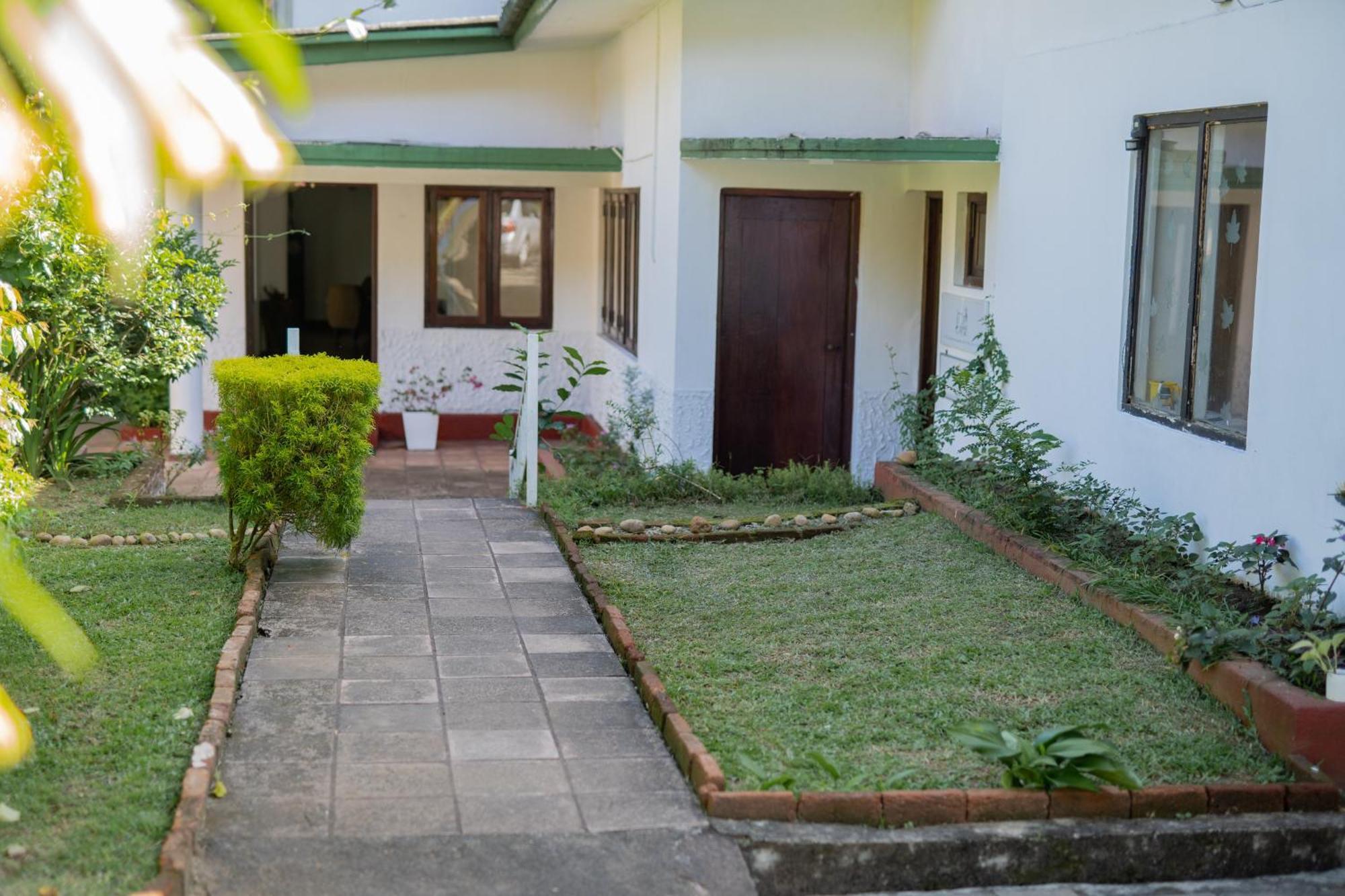 Kandy Boutique Villa By Fortuna Bungalows Exterior photo
