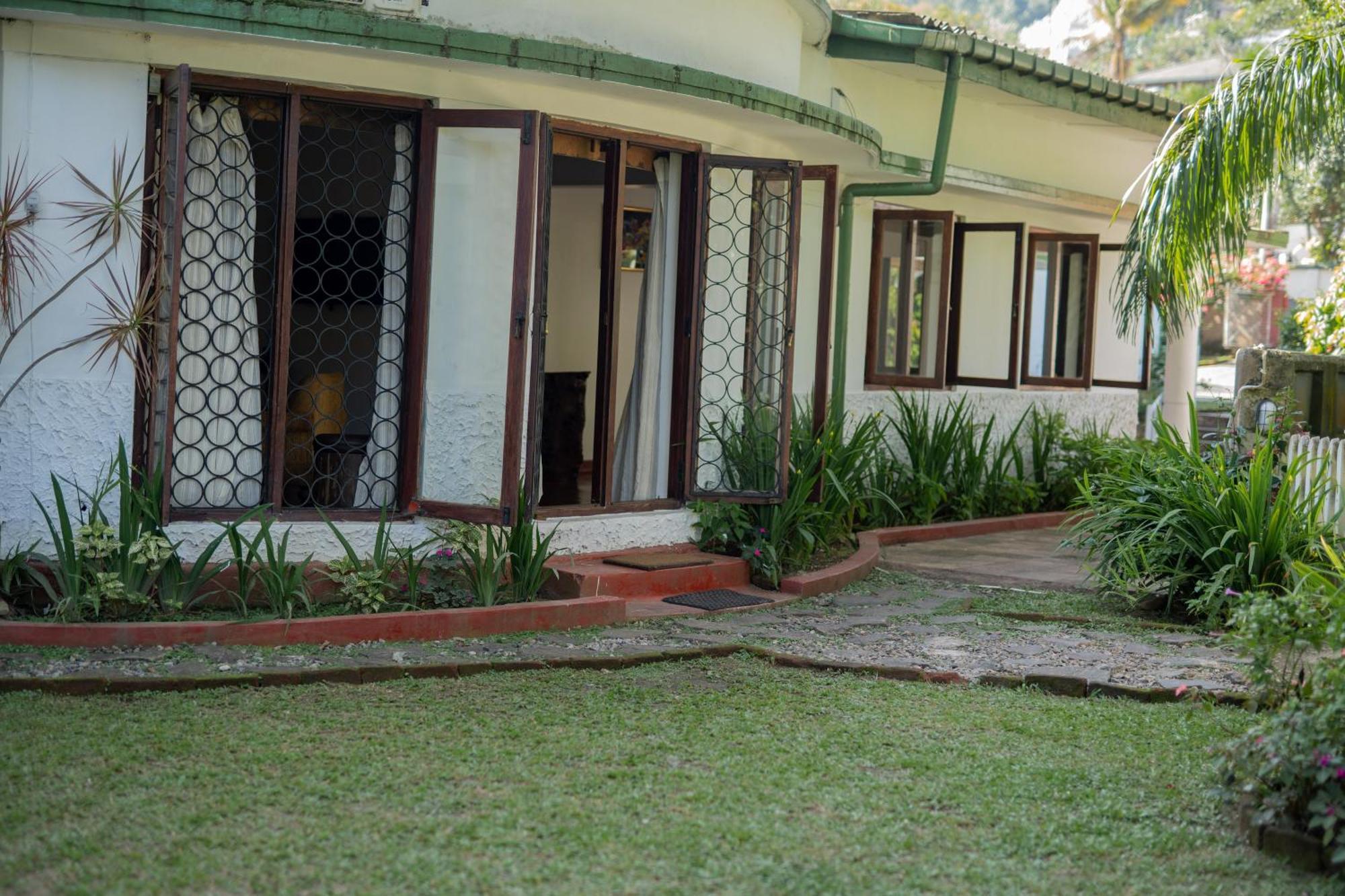 Kandy Boutique Villa By Fortuna Bungalows Exterior photo